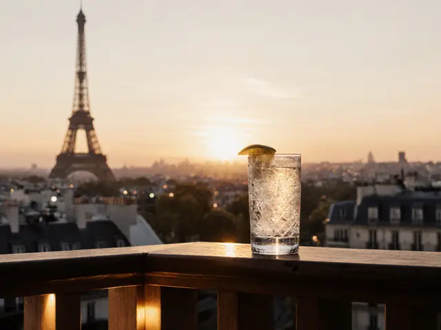 Best Instagrammable Nightlife Spots in Paris 2025